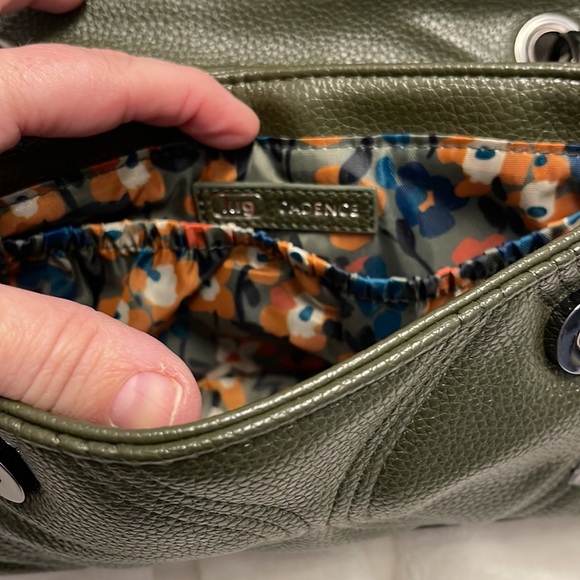 Lug Cadence Olive VL NWT - Picture 4 of 9